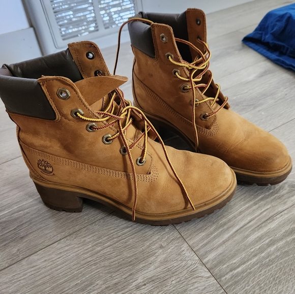 Timberlands Women 9 - Picture 4 of 4